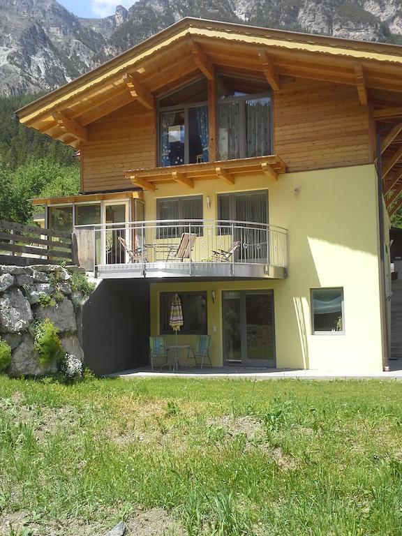 Ferienwohnung Familie Tost Trins Cameră foto