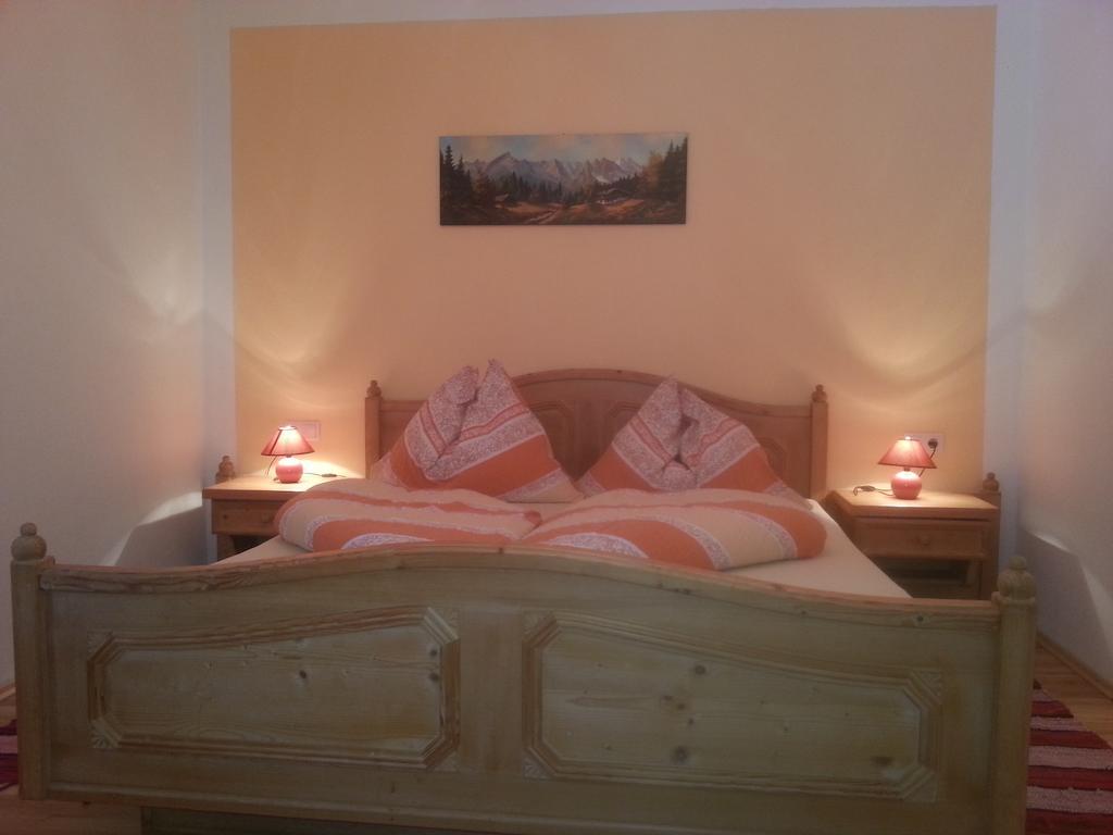 Ferienwohnung Familie Tost Trins Cameră foto